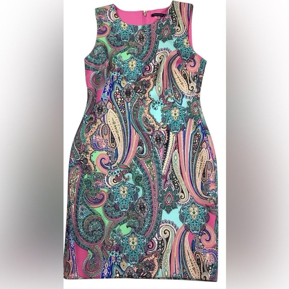 Tommy Hilfiger Pink and Blue Paisley Midi Scuba dress
Size 6